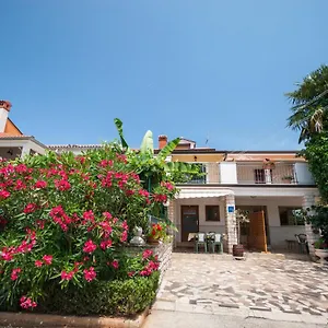 Haus Roko Rovigno